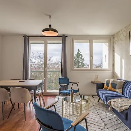 The Celuni House - Centre Ville - Parking Gratuit Apartment